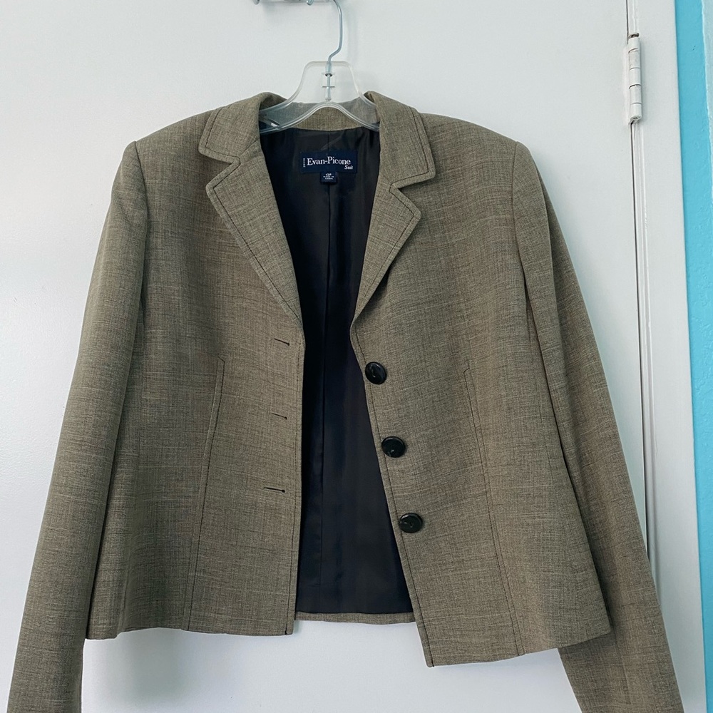 Womens suit